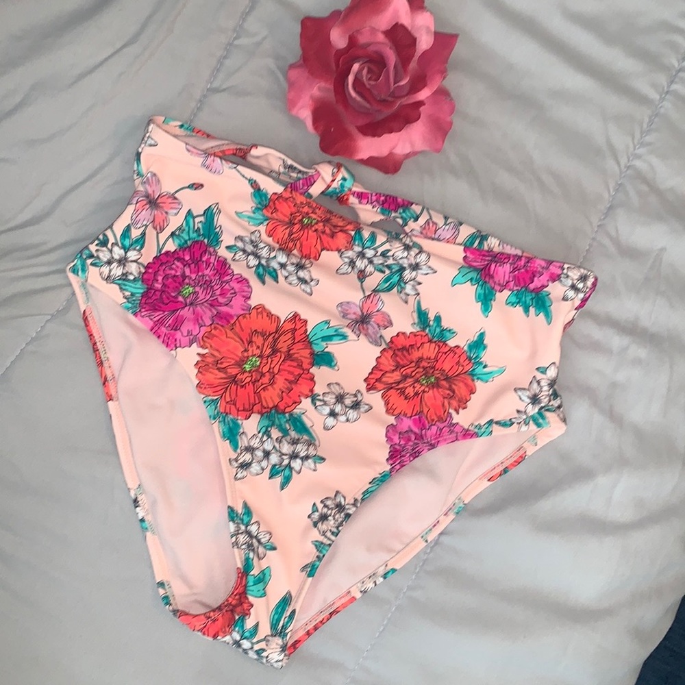Xhilaration swim bottoms